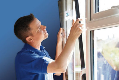 condensation between windows